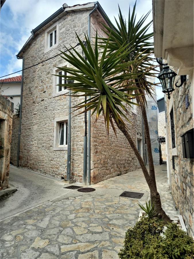 Apartment Megi In Supetar Historical Core Экстерьер фото